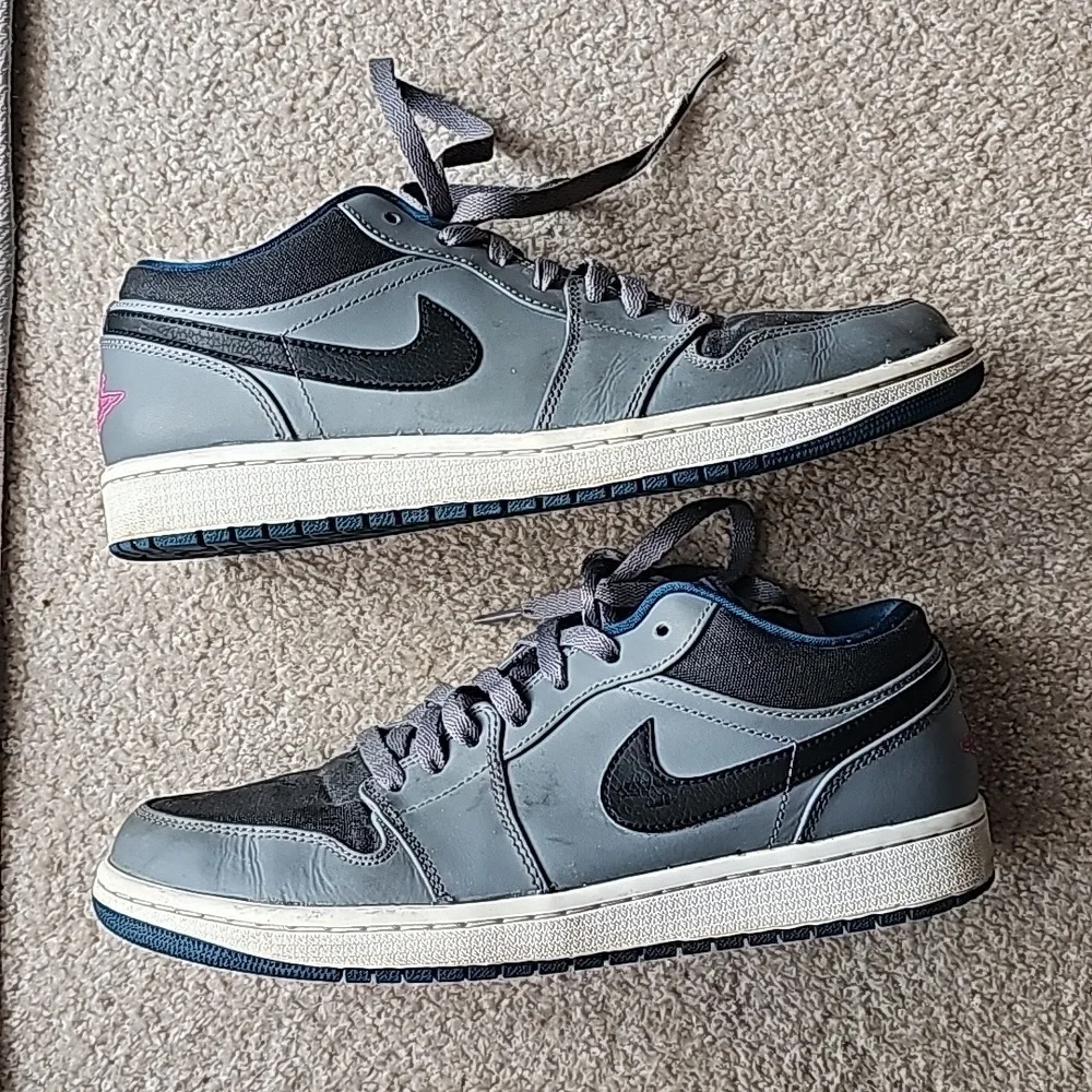 Air Jordan 1 Retro Low 'Cool Grey' 553558-018 mens sz 9.5 - Picture 2 of 6